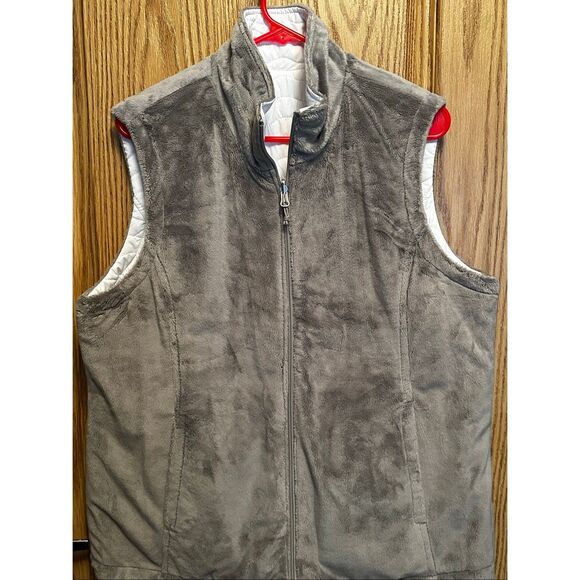 NWOT women’s Free Country Reversible White/Grey Quilted Jacket - Picture 2 of 10